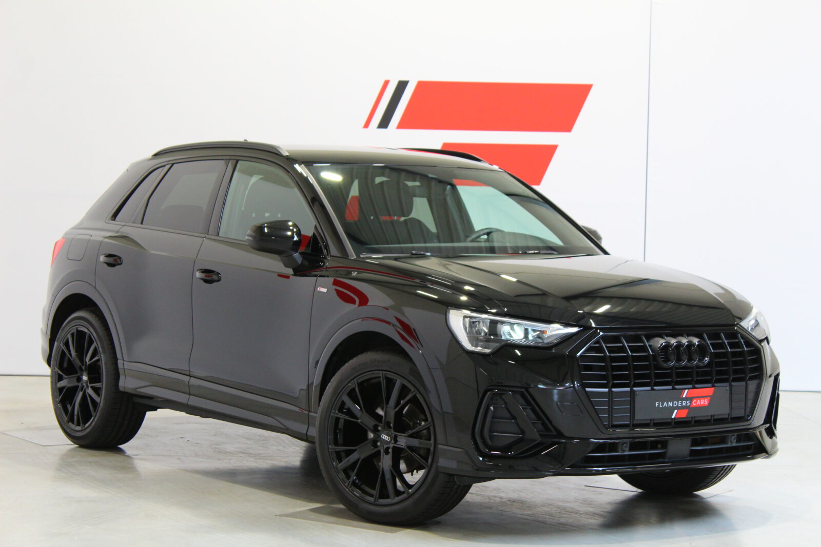 Audi Q3 35 TFSI S-Tronic * S-Line * Black Edition *