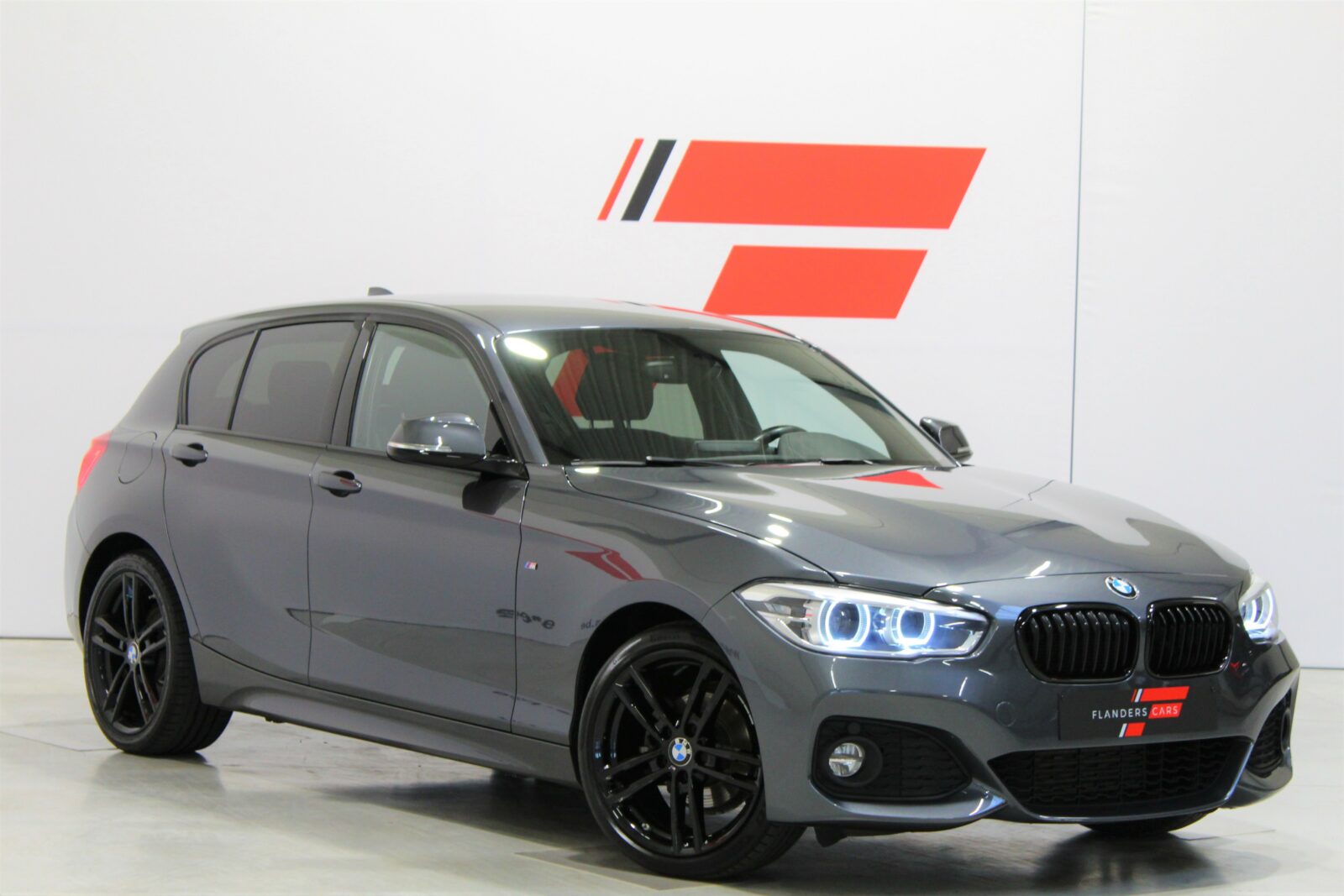 BMW 118i * M-Pack * Shadow-Line *