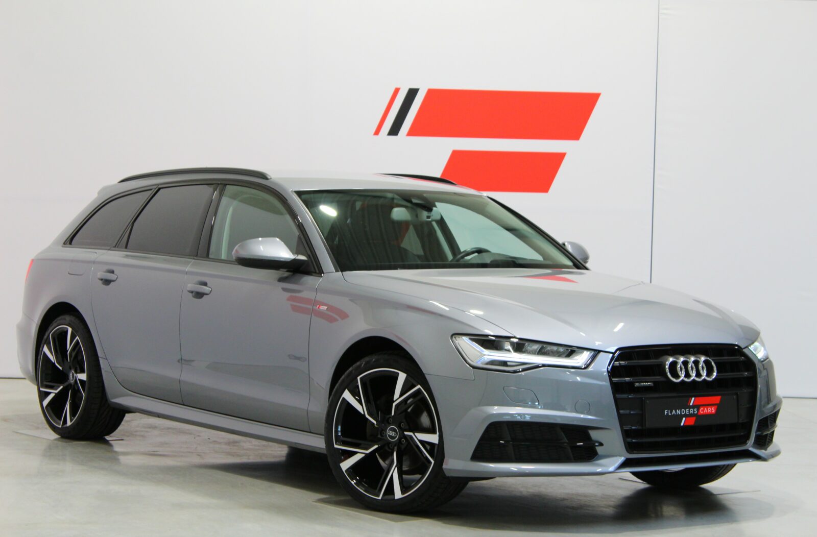 Audi A6 2.0 TDI * Quattro * S-Line * Black Edition *