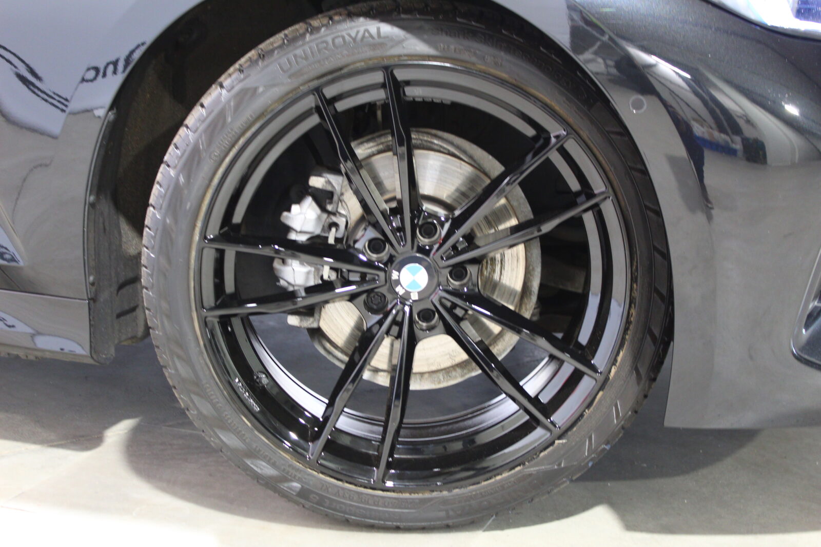 BMW 318i touring * M-Pack *