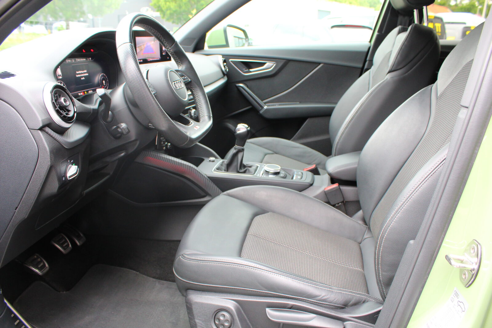 Audi Q2 30 TFSI * S-Line * Black Ed *