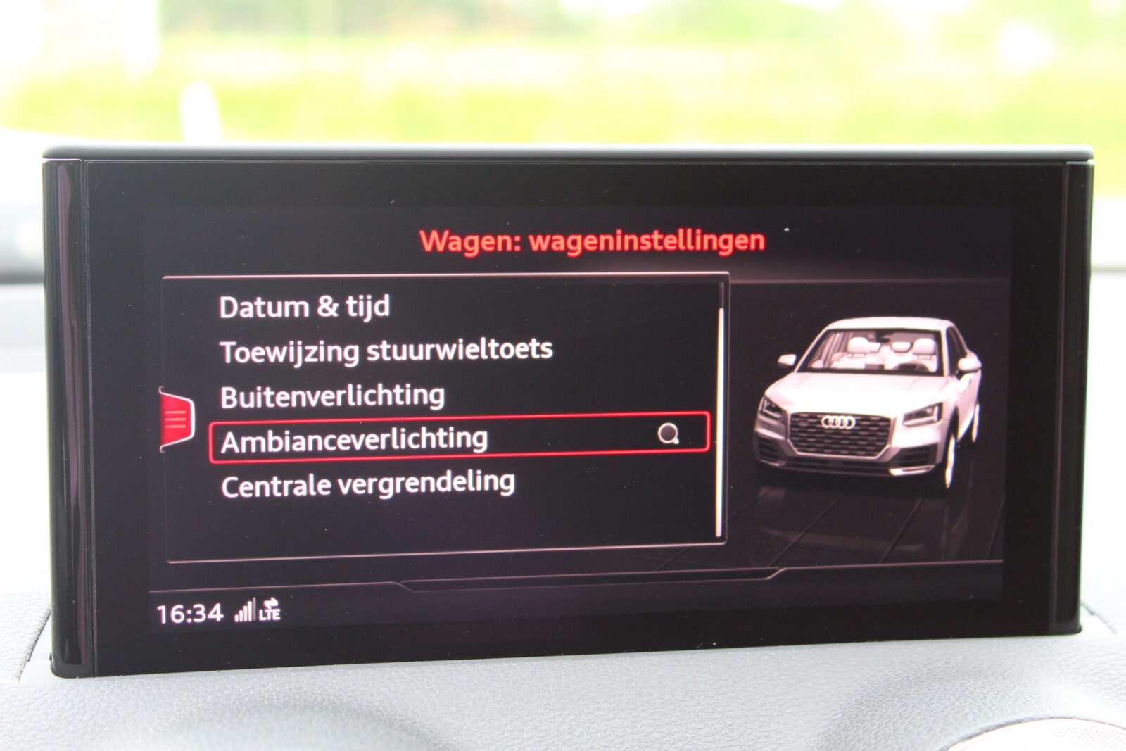 Audi Q2 30 TFSI * S-Line * Black Ed *