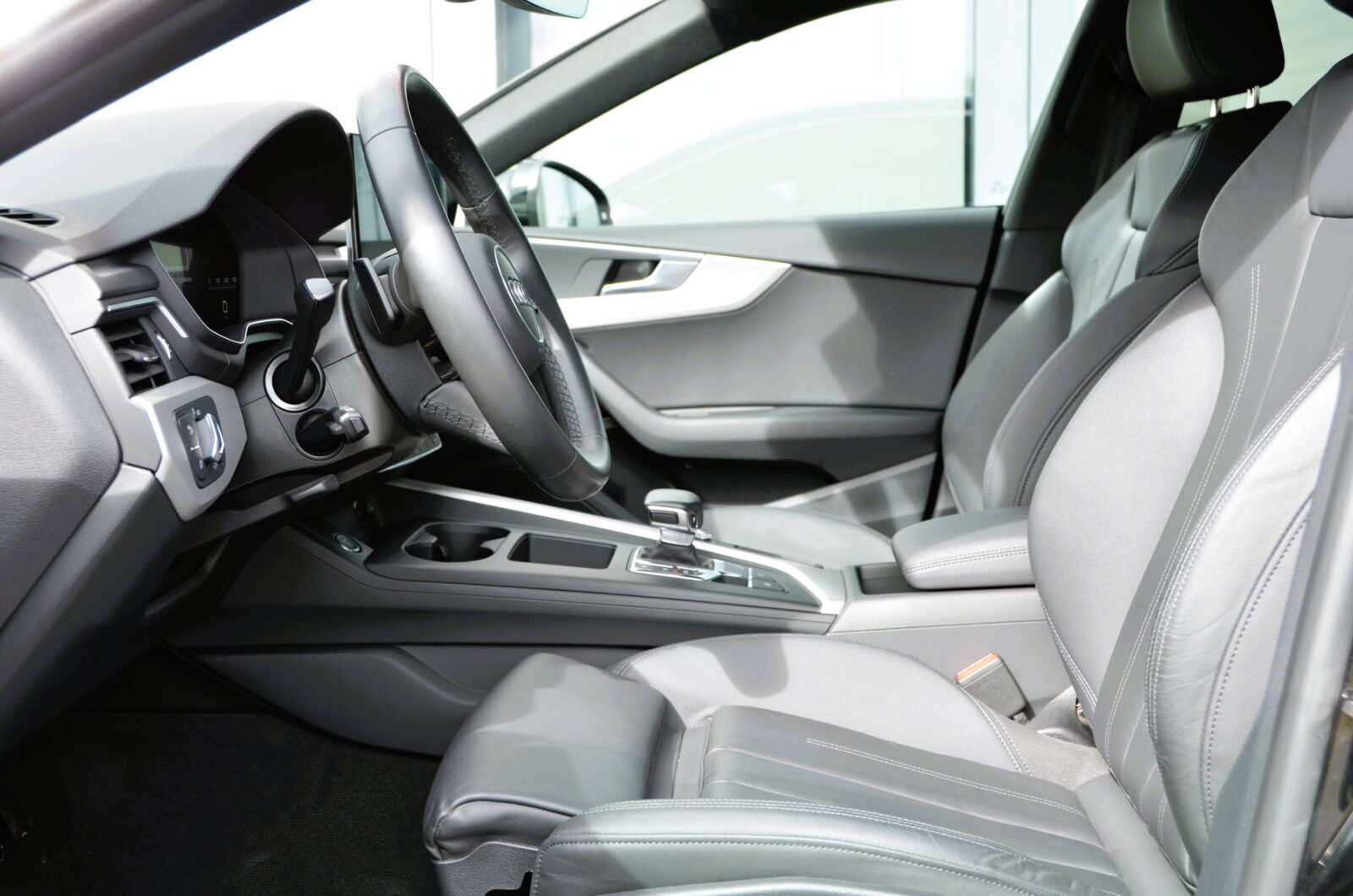 Audi A5 35 TFSI S-Tronic sportback * S-LINE PLUS *