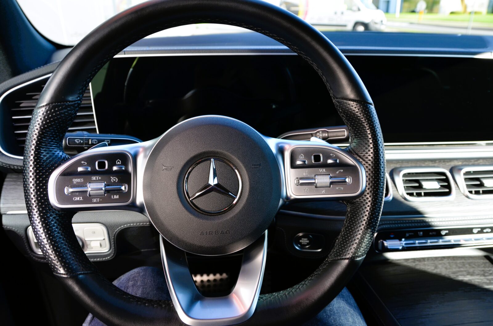 Mercedes-Benz GLE 350e Hybrid * AMG & NIGHT *